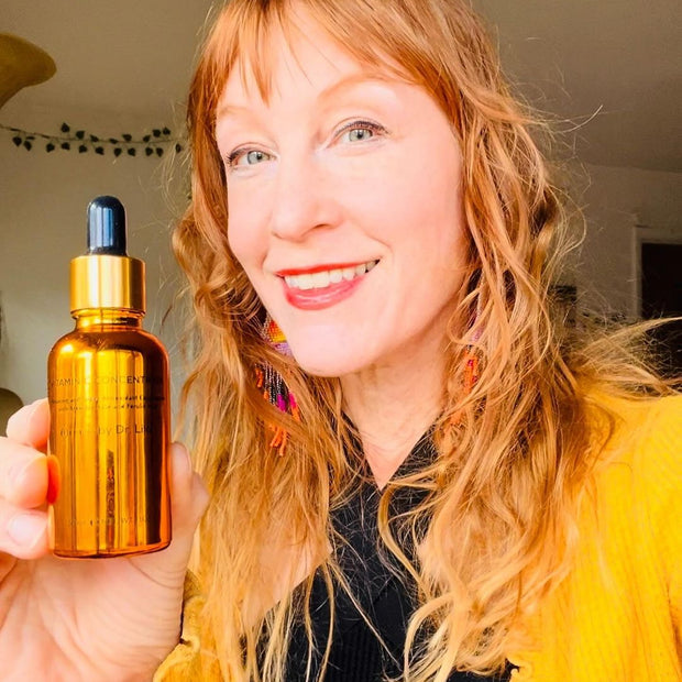 Brightening Vitamin C Glow Serum for Sensitive & Dry Skin – Vegan, Gluten-Free, Anti-Aging, Fragrance-Free